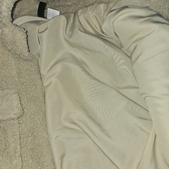Short faux shearling jacket xxs - Picture 6 of 7